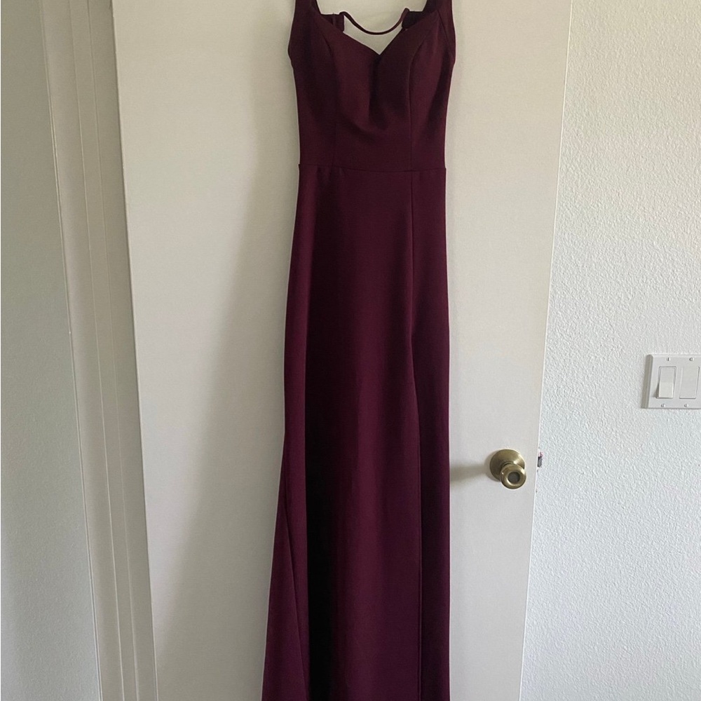 Elegant Burgundy Evening Gown